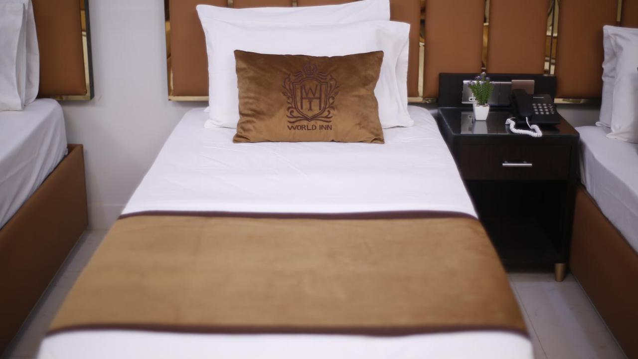 Four Squares Karachi Bed & Breakfast Exterior photo